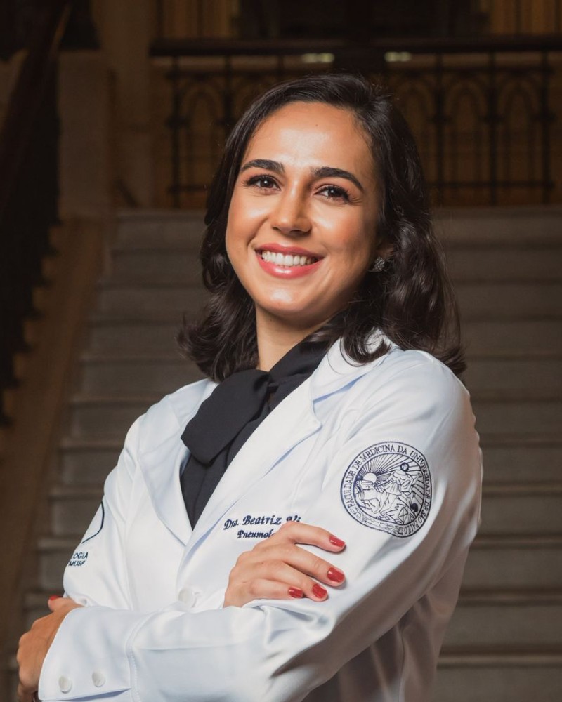 Dra. Beatriz Vilacian Almeida